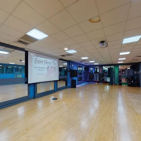 Village North Otel 4*