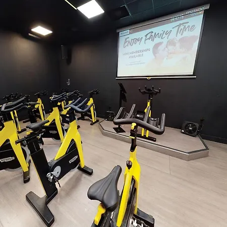 Hotel Village North 4*