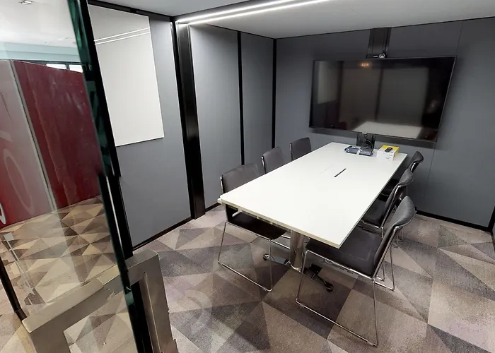 Hotel Village North Leeds (West Yorkshire)