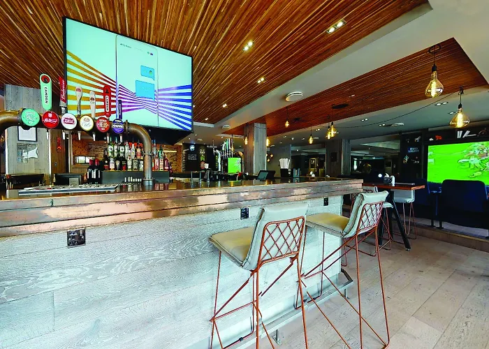 Hotel Village North Leeds (West Yorkshire)