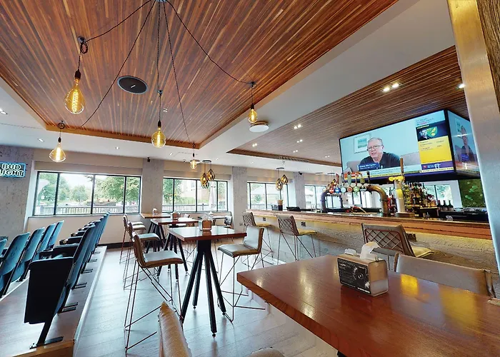 利兹北部乡村酒店 酒店