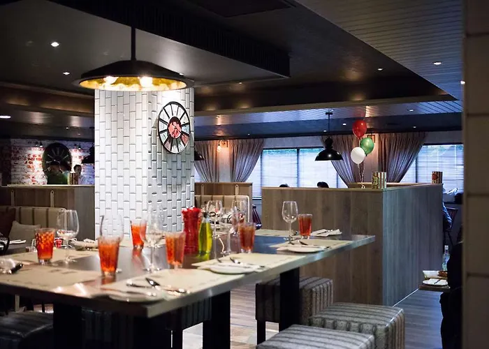 Village North Hotel Leeds (West Yorkshire)