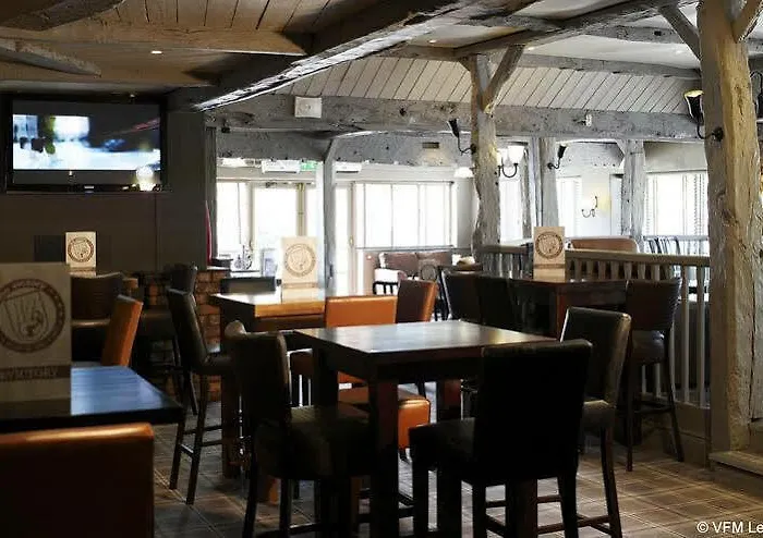 Hotel Village North Leeds (West Yorkshire)