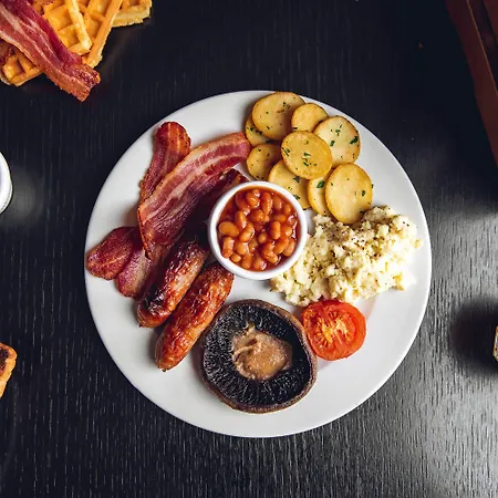 Village North Λιντς